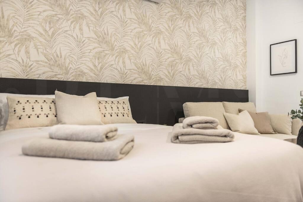 Appartement Chic Intimate In The Heart Of By Rems *