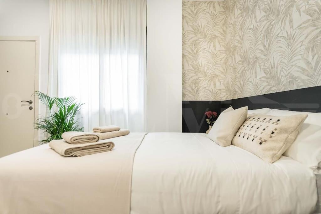 Appartement Chic Intimate In The Heart Of By Rems
